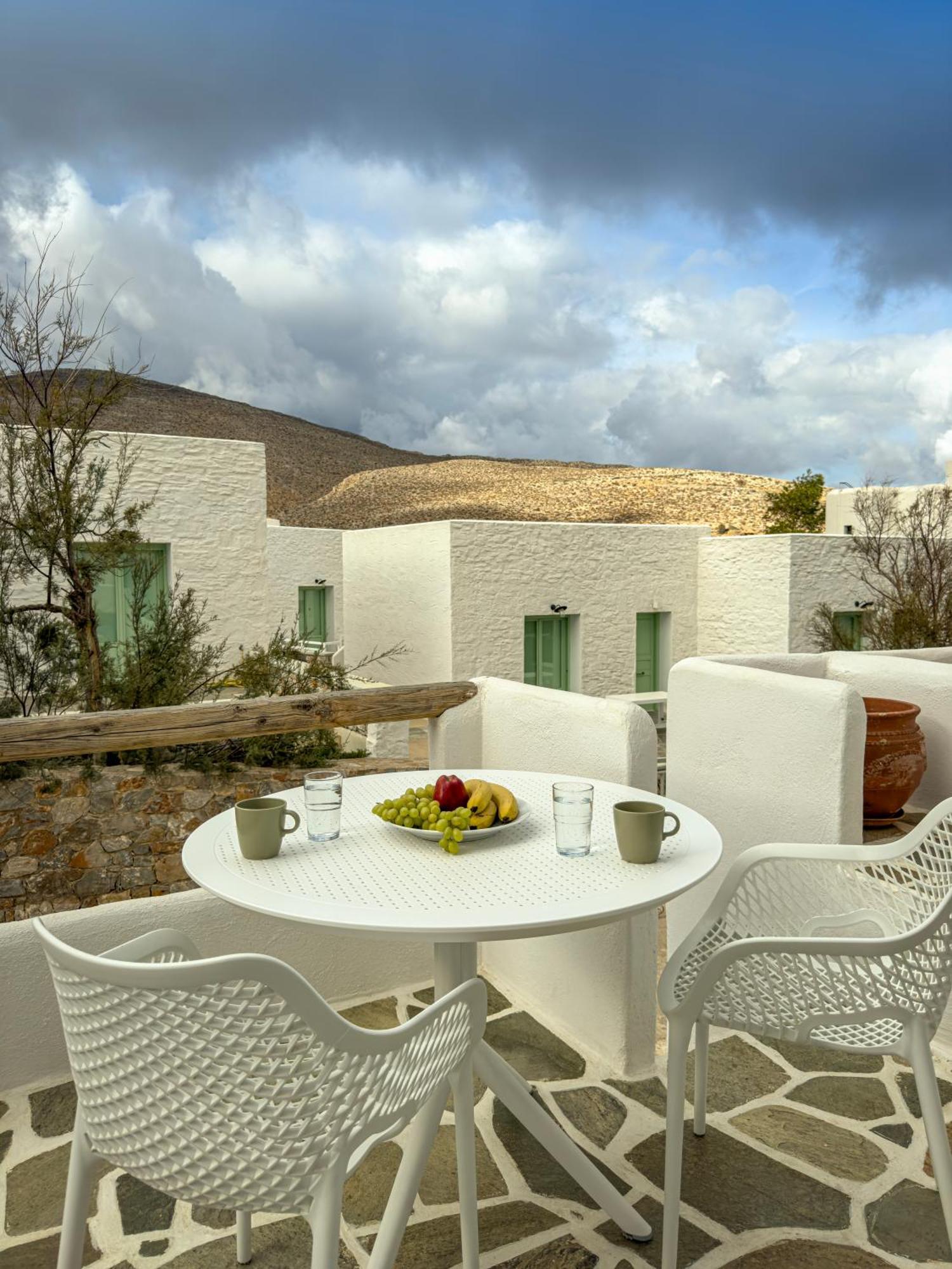 Aneton Residences Folegandros Karavosztászisz Kültér fotó